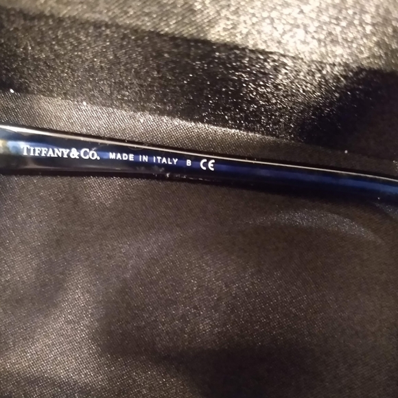 Tiffany & Co. Beautiful Blue Heart Sunglasses - Picture 9 of 14